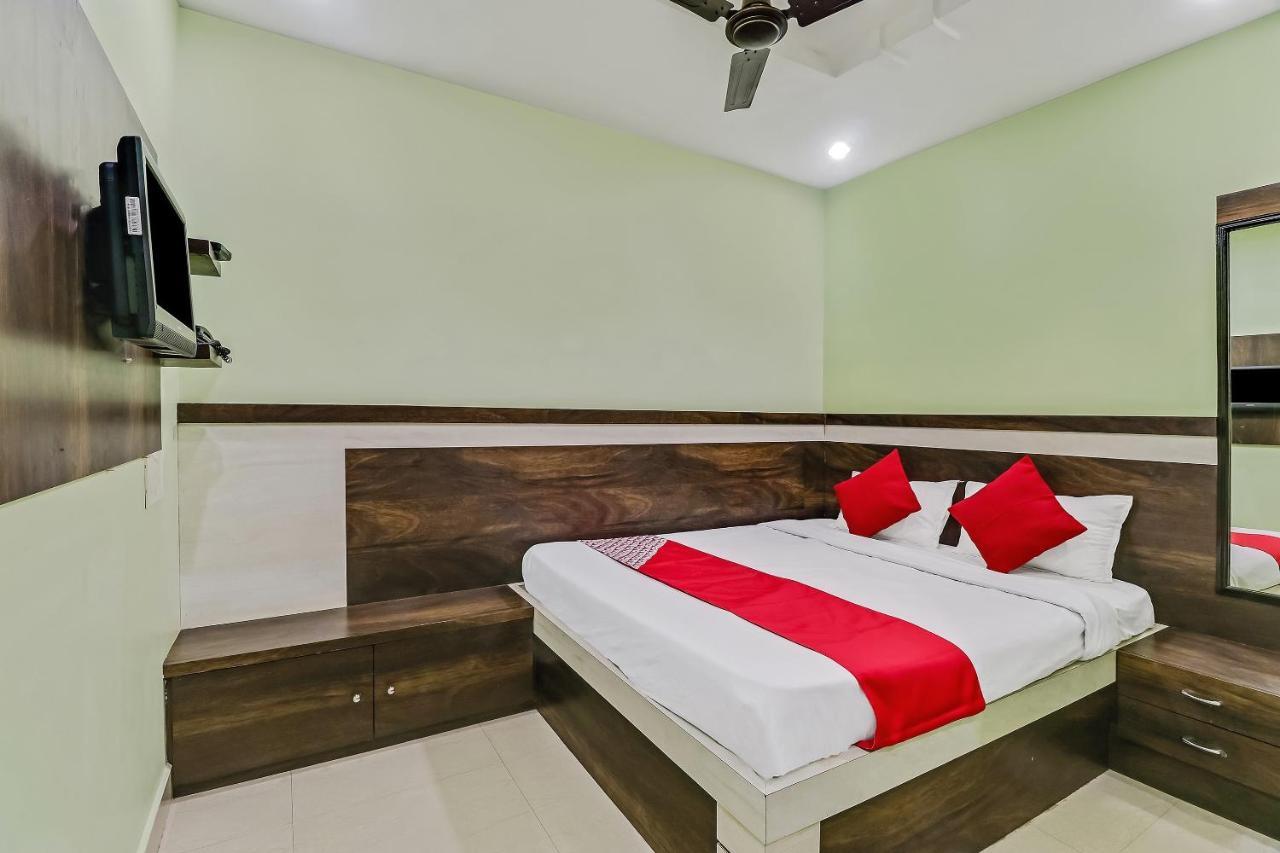 Super Hotel O Royal Raj Nandgaon 外观 照片