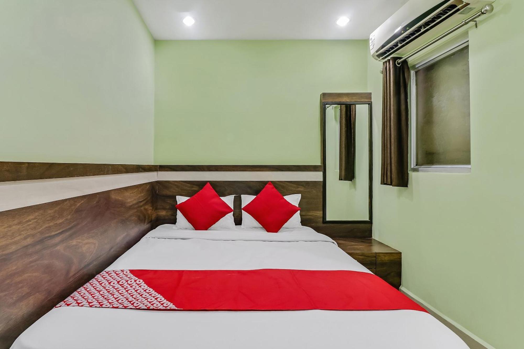 Super Hotel O Royal Raj Nandgaon 外观 照片